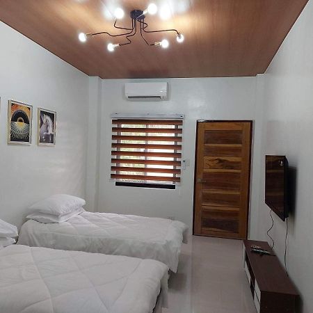 Flb Apartelle Los Banos Los Banos  Exterior photo